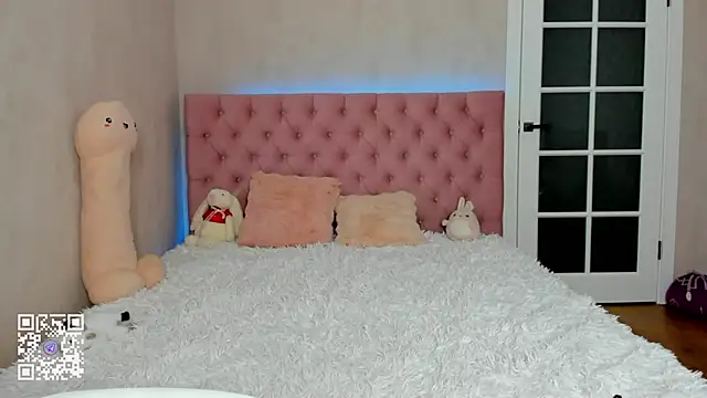 Pink Lila18 online show from 17, 1, 2026