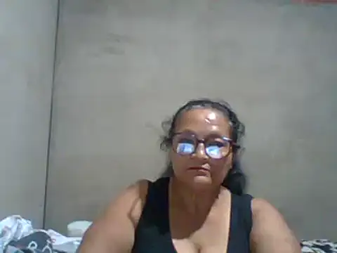 Snapshot of _Cristal chatting on 21, 10, 2025 Cristal online show from 21, 10, 2025