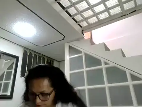 Snapshot of _Cristal chatting on 3, 11, 2025 Cristal online show from 3, 11, 2025