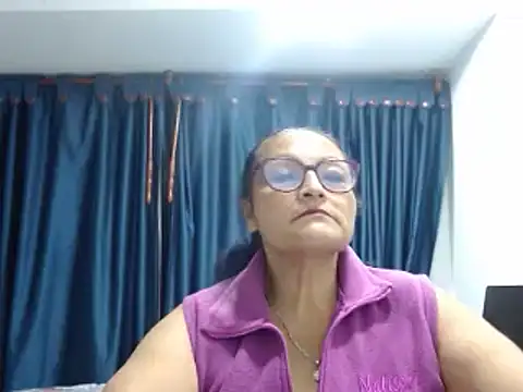 Snapshot of _Cristal chatting on 14, 1, 2026 Cristal online show from 14, 1, 2026