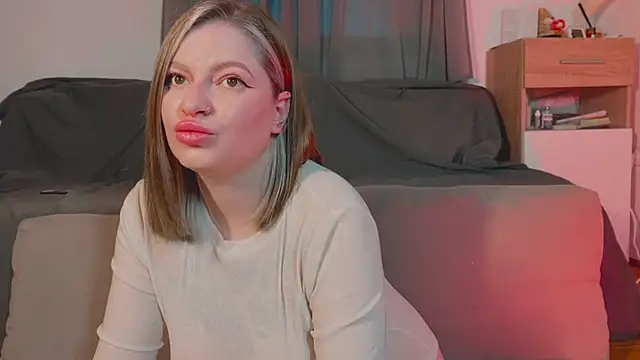 Mia Kamp online show from 24, 10, 2025