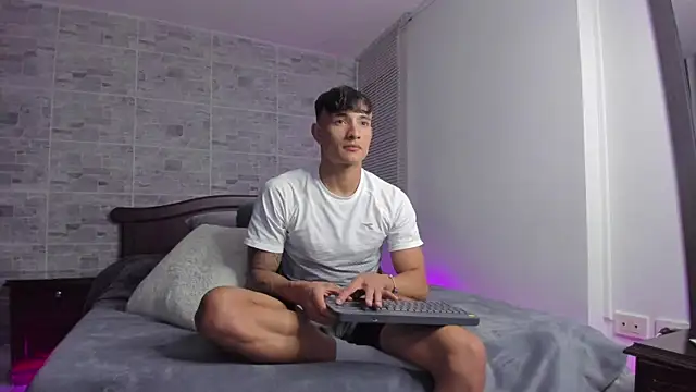 DavisFirb online show from 10, 10, 2025