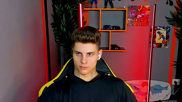 Snapshot of JackWolw chatting on 24, 10, 2025 JackWolw online show from 24, 10, 2025