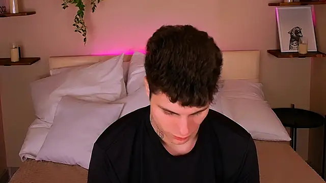 Snapshot of JackWolw chatting on 12, 11, 2025 JackWolw online show from 12, 11, 2025