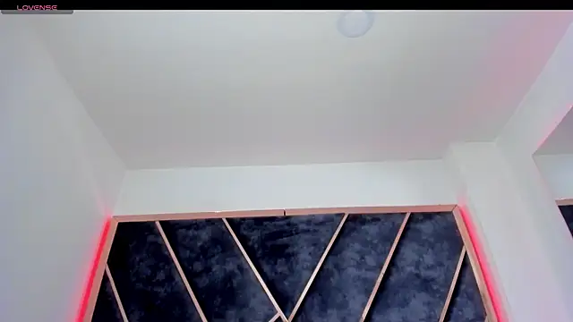 SusanaHenao online show from 15, 10, 2025