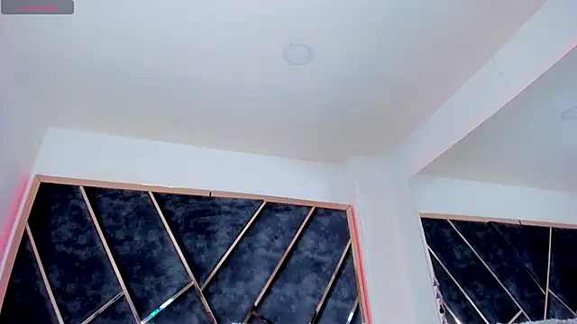 SusanaHenao online show from 14, 11, 2025