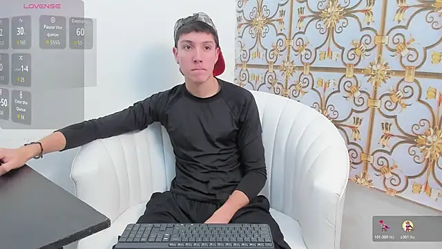 LittleDanny  online show from 18, 11, 2025