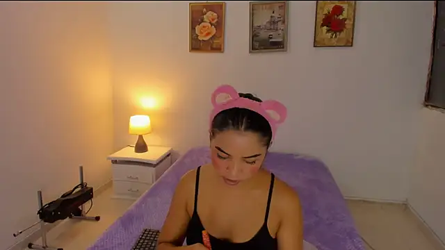 Valeri 13 online show from 23, 10, 2025