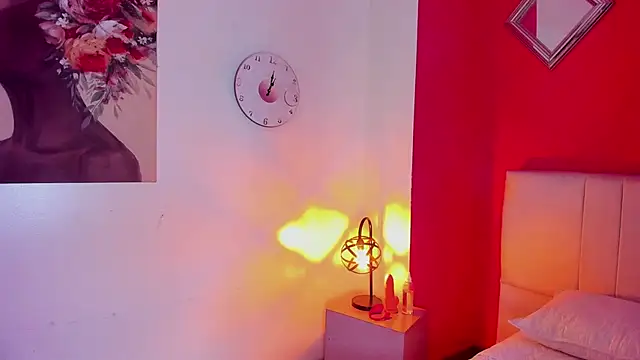 Miia colliins online show from 7, 11, 2025