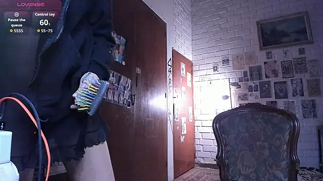 Snapshot of DiosaSexSymbol chatting on 19, 11, 2025 DiosaSexSymbol online show from 19, 11, 2025