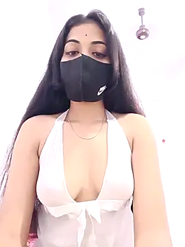 Snapshot of Hot_radha02 chatting on 11, 10, 2025 Hot radha02 online show from 11, 10, 2025