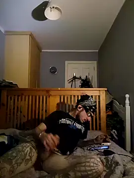 MODEST11 MMiILOO AMARO online show from 11, 10, 2025