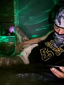 MODEST11 MMiILOO AMARO online show from 21, 10, 2025