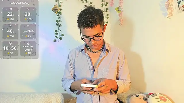 cute sammy 1 online show from 12, 9, 2025