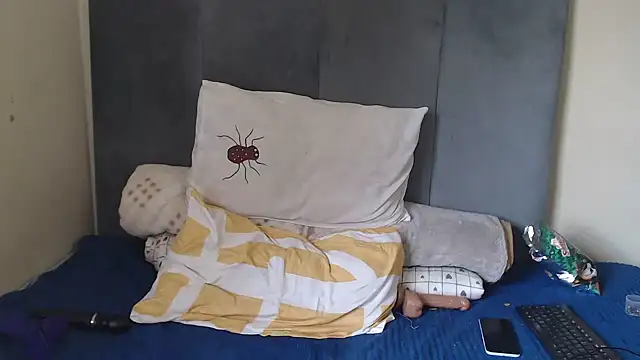 Snapshot of Tyllorsavage chatting on 27, 10, 2025 Tyllorsavage online show from 27, 10, 2025