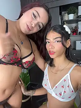 NaughtyNinnaXXX online show from 15, 12, 2025