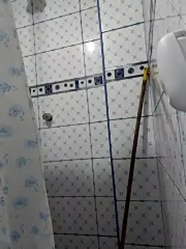 Exotic19cm online show from 3, 12, 2025