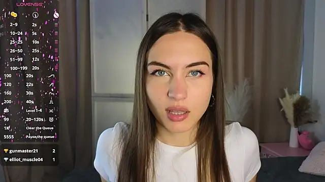 Snapshot of Moonlight1Sonata1 chatting on 19, 9, 2025 Moonlight1Sonata1 online show from 19, 9, 2025