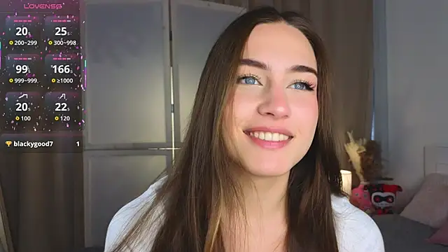 Snapshot of Moonlight1Sonata1 chatting on 19, 10, 2025 Moonlight1Sonata1 online show from 19, 10, 2025