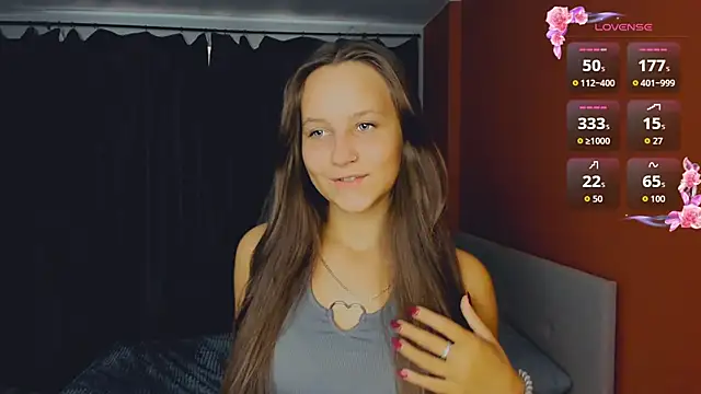 Snapshot of day_may chatting on 11, 10, 2025 day may online show from 11, 10, 2025