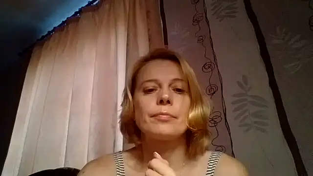 LiluXRose online show from 29, 9, 2025