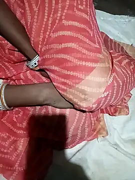 Snapshot of Radha8080 chatting on 12, 9, 2025 Radha8080 online show from 12, 9, 2025