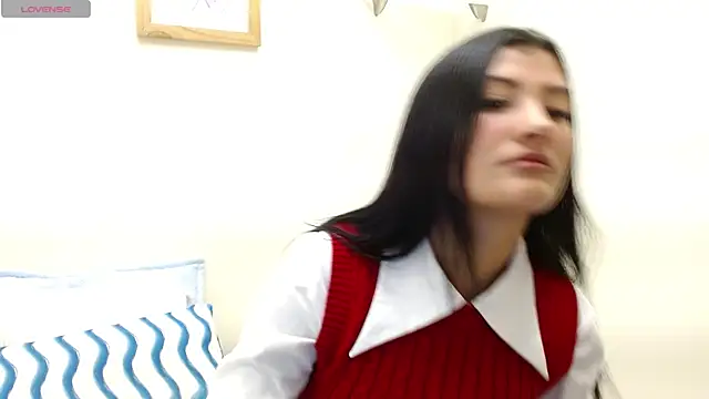 Snapshot of louis_k chatting on 21, 11, 2025 louis k online show from 21, 11, 2025