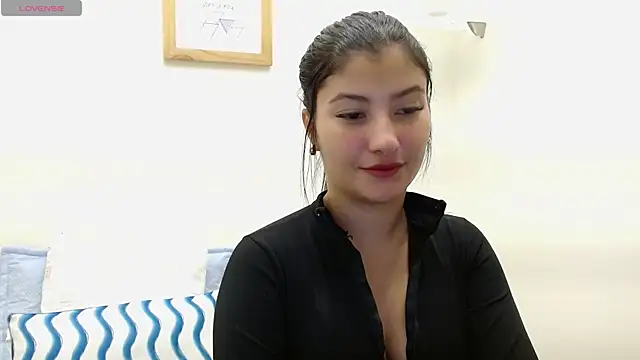 Snapshot of louis_k chatting on 23, 11, 2025 louis k online show from 23, 11, 2025