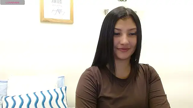 Snapshot of louis_k chatting on 28, 11, 2025 louis k online show from 28, 11, 2025