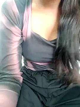 cute parii  online show from 1, 10, 2025