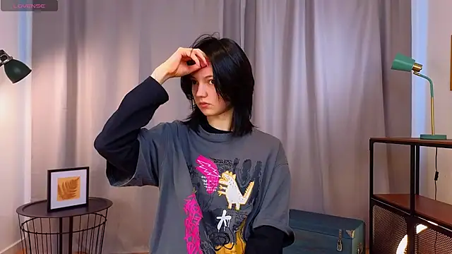 PamilaGrassle online show from 10, 9, 2025