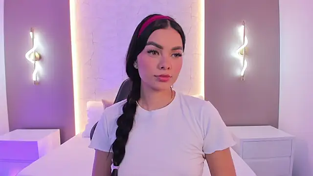 emily tolson online show from 17, 2, 2026