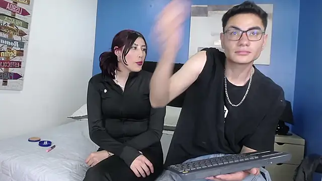 SecrettLoverss online show from 17, 9, 2025