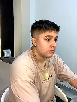 Snapshot of IanGilbert chatting on 21, 10, 2025 IanGilbert online show from 21, 10, 2025