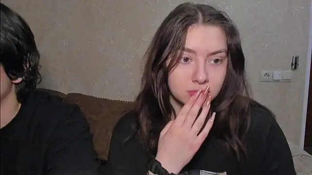 muuur fam online show from 2, 12, 2025