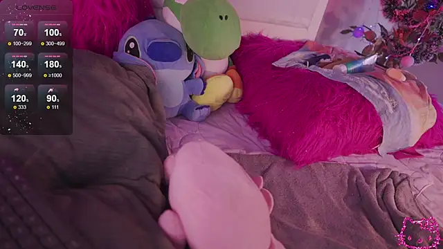  chloe moons  online show from 13, 12, 2025