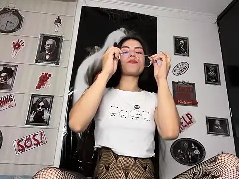 Snapshot of sasha_jonne chatting on 16, 10, 2025 sasha jonne online show from 16, 10, 2025