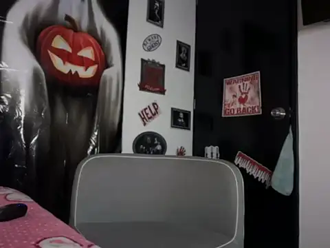 Snapshot of sasha_jonne chatting on 31, 10, 2025 sasha jonne online show from 31, 10, 2025