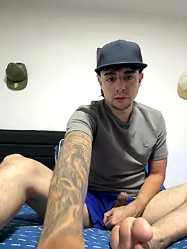 Jaguer2213 online show from 1, 10, 2025