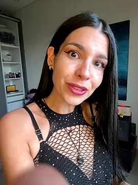 IaraStone online show from 13, 9, 2025