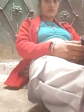 Snapshot of Maya5656 chatting on 21, 11, 2025 Maya5656 online show from 21, 11, 2025