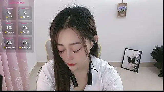 Snapshot of Abb-qiaoyi chatting on 14, 10, 2025 Abb-qiaoyi online show from 14, 10, 2025