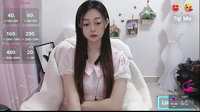 Snapshot of Abb-qiaoyi chatting on 28, 11, 2025 Abb-qiaoyi online show from 28, 11, 2025