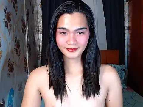 lady in moon online show from 11, 3, 2026