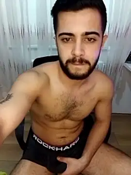 Snapshot of Ozi1910 chatting on 25, 10, 2025 Ozi1910 online show from 25, 10, 2025