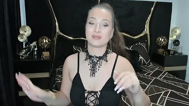 Snapshot of RebekaRose chatting on 15, 10, 2025 RebekaRose online show from 15, 10, 2025