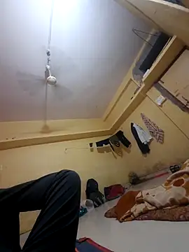 choot paglu online show from 1, 11, 2025