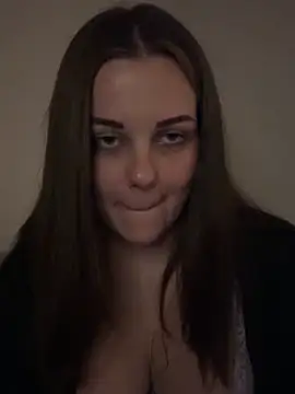 ItsLxsa online show from 8, 9, 2025