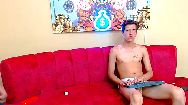 Snapshot of CrazyBoys_Extreme chatting on 14, 9, 2025 CrazyBoys Extreme online show from 14, 9, 2025