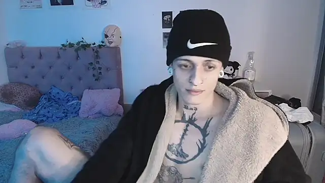 2cyboy  online show from 11, 9, 2025